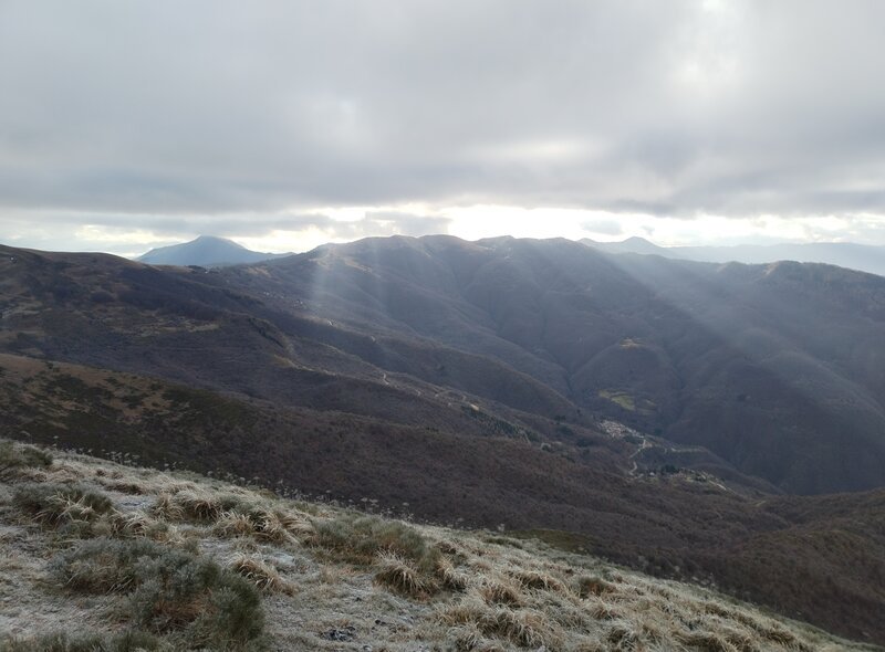 E verso Cosola e le Capanne